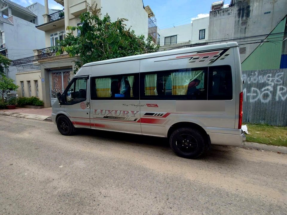 Ford Transit private minibus for airport transfer in Vietnam