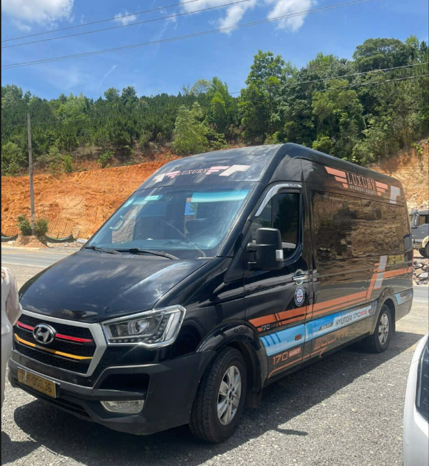 Premium Minibus