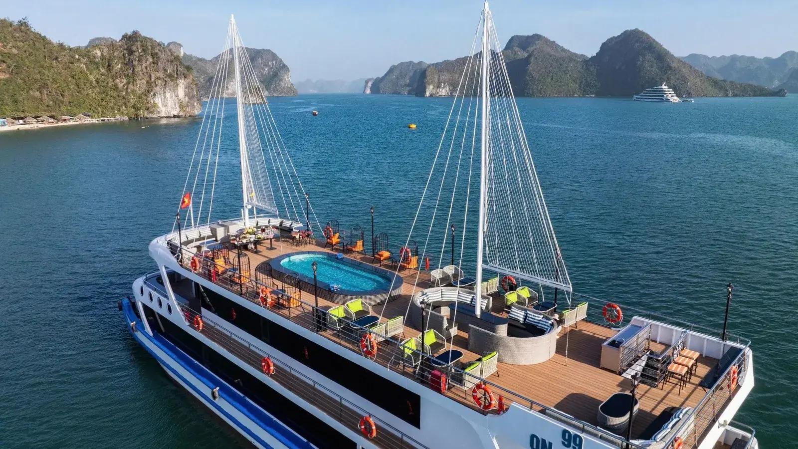 Lacasta Daily Cruise